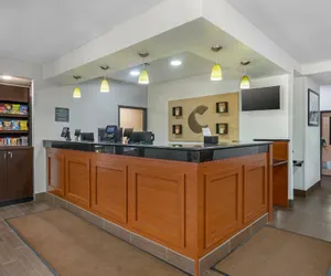 Photo 3 - Comfort Inn & Suites Kansas City - Northeast