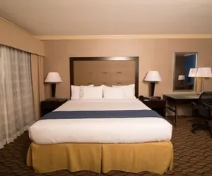 Photo 4 - Holiday Inn Express Port Hueneme by IHG