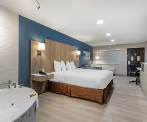Photo 2 - Best Western Plus Edinburg Inn & Suites