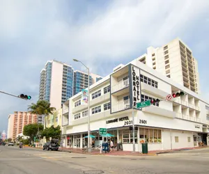 Photo 2 - Lorraine Hotel