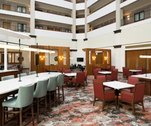 Photo 3 - Embassy Suites by Hilton Charleston Airport Convention Ctr