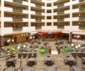 Photo 5 - Embassy Suites Lincoln