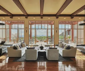 Photo 3 - Four Seasons Resort Scottsdale at Troon North