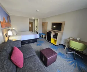 Photo 5 - Days Inn by Wyndham Eagle River