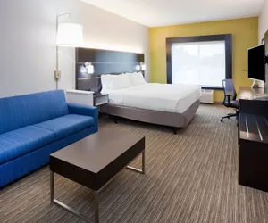 Photo 4 - Holiday Inn Express Hotel & Suites Deadwood-Gold Dust Casino by IHG