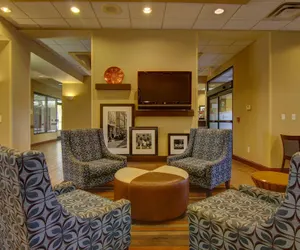 Photo 4 - Hampton Inn & Suites Atlanta Galleria