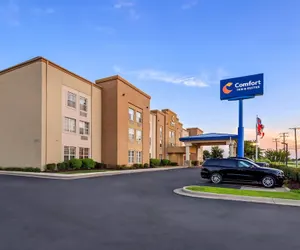 Photo 2 - Comfort Inn & Suites