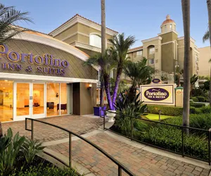 Photo 2 - Anaheim Portofino Inn and Suites