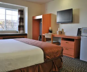 Photo 5 - Microtel Inn & Suites by Wyndham Salt Lake City Airport