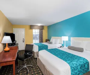 Photo 5 - Howard Johnson by Wyndham Dalton