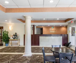 Photo 3 - Quality Inn & Suites Danbury near University