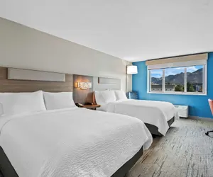 Photo 3 - Holiday Inn Express & Suites Ogden by IHG