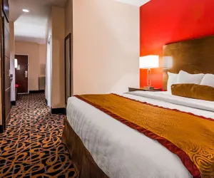 Photo 5 - Best Western Plus Brandywine Inn & Suites