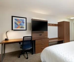 Photo 5 - Holiday Inn Express Alpharetta - Roswell by IHG