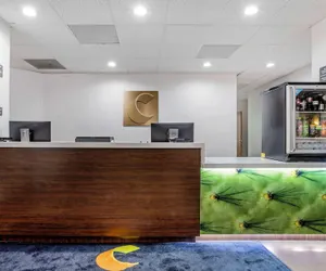 Photo 3 - Comfort Suites Houston NW - Vintage Park