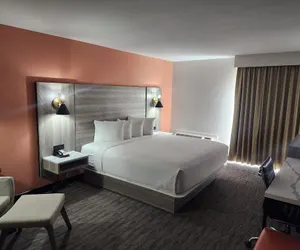 Photo 4 - The Grand Inn