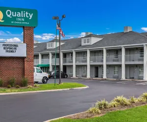 Photo 2 - Quality Inn Gallatin - Nashville Metro