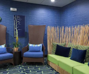 Photo 4 - Holiday Inn Express Suites Plant City by IHG