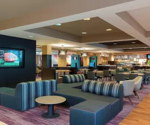 Photo 4 - Courtyard by Marriott Traverse City