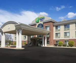 Photo 2 - Holiday Inn Express Hotel & Suites Kalamazoo, an IHG Hotel