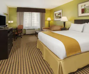 Photo 5 - Holiday Inn Express Hotel & Suites Kalamazoo, an IHG Hotel