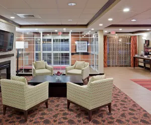 Photo 3 - Hampton Inn Sturbridge