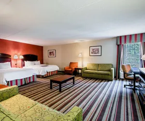 Photo 2 - Hampton Inn Sturbridge