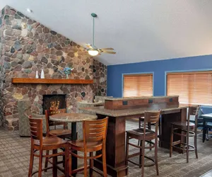 Photo 4 - AmericInn by Wyndham Eau Claire