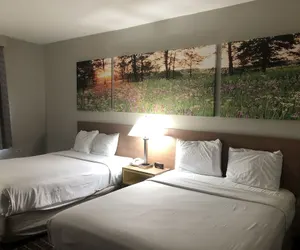 Photo 5 - Days Inn & Suites by Wyndham Romeoville