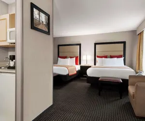 Photo 3 - Lancaster Suites