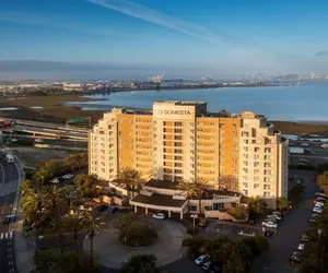 Photo 2 - Sonesta Emeryville - San Francisco Bay Bridge