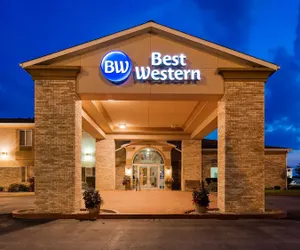 Photo 2 - Best Western Wapakoneta Inn