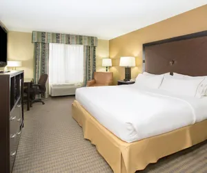 Photo 5 - Holiday Inn Express & Suites Lexington, an IHG Hotel