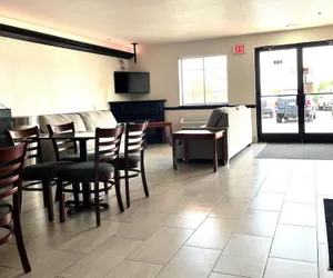 Photo 3 - Super 8 by Wyndham Madison IN