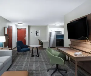 Photo 3 - Staybridge Suites West Des Moines by IHG