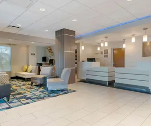 Photo 4 - Comfort Inn & Suites Melbourne-Viera