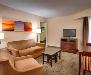 Photo 5 - Staybridge Suites Downtown Peoria, an IHG Hotel