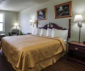 Photo 4 - Quality Inn
