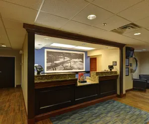 Photo 5 - Hampton Inn Franklin/Milford
