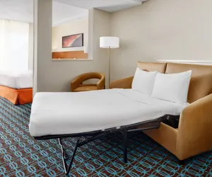 Photo 5 - Fairfield Inn & Suites Houston The Woodlands