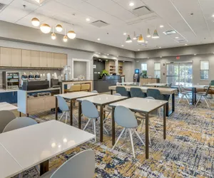 Photo 2 - TownePlace Suites by Marriott Dallas Arlington North