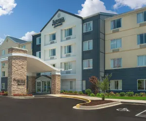 Photo 2 - Fairfield Inn & Suites Memphis I-240 & Perkins