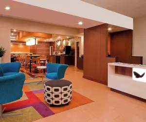 Photo 3 - Fairfield Inn by Marriott Philadelphia Airport