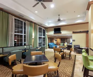 Photo 4 - Hampton Inn & Suites Austin-Airport