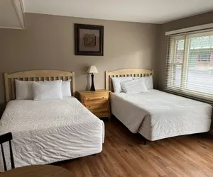Photo 5 - Community Court Motel