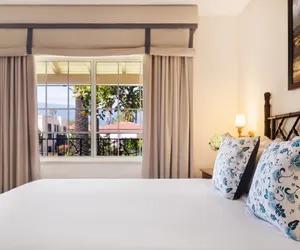 Photo 2 - Hotel Milo Santa Barbara