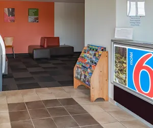 Photo 3 - Motel 6 Drums, PA