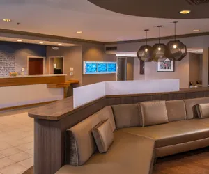 Photo 4 - SpringHill Suites by Marriott Herndon Reston