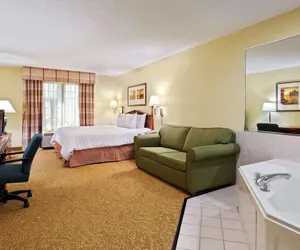 Photo 5 - Country Inn & Suites by Radisson, Elgin, IL