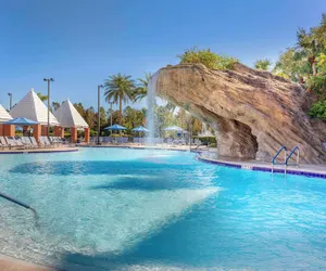 Photo 2 - Hilton Grand Vacations Club SeaWorld® Orlando